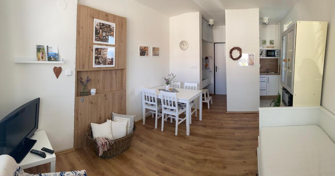 Apartman V Brezi Exterior foto